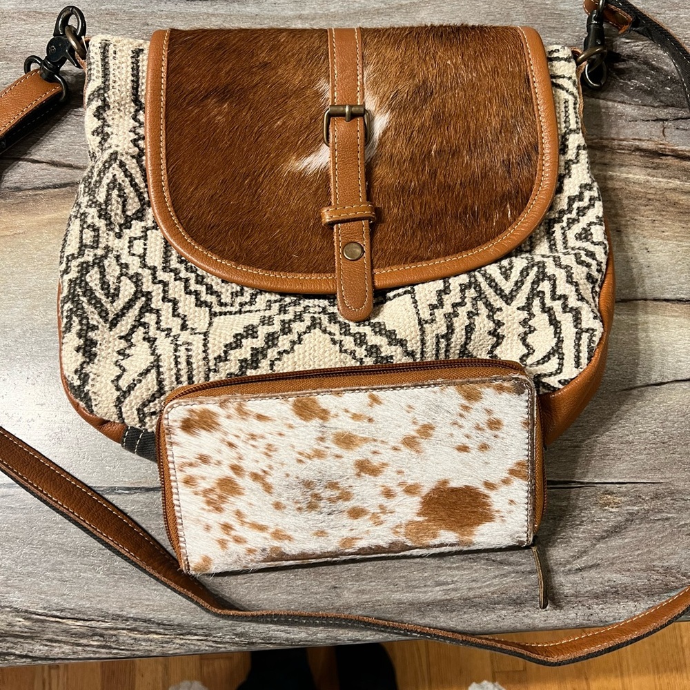 Myra Bag Crossbody and matching wallet